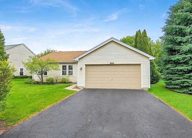 Property at 1499 Raven Dr, Bolingbrook, IL 60490, 4 beds, 3.5 baths