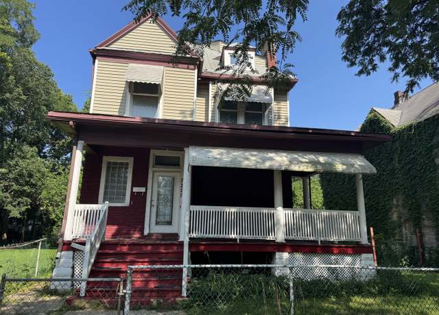 Property at 7225 S Princeton Ave, Chicago, IL 60621, 5 beds, 3 baths