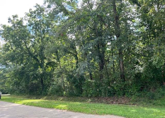 Property at 202 Lake Thunderbird Dr, Putnam, IL 61560