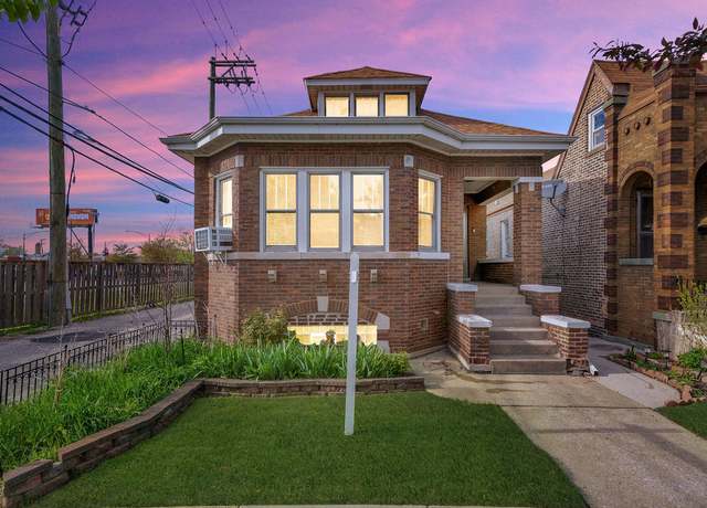 Property at 3942 W 64th St, Chicago, IL 60629, 4 beds, 2 baths