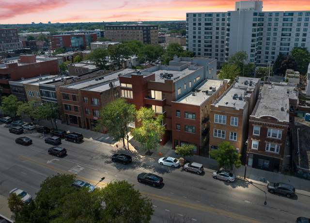 Property at 2058 N Western Ave #403, Chicago, IL 60647, 3 beds, 2 baths