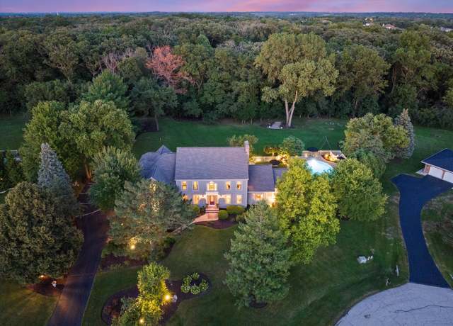Property at 3218 Opengate Rd, Crystal Lake, IL 60012, 5 beds, 4 baths