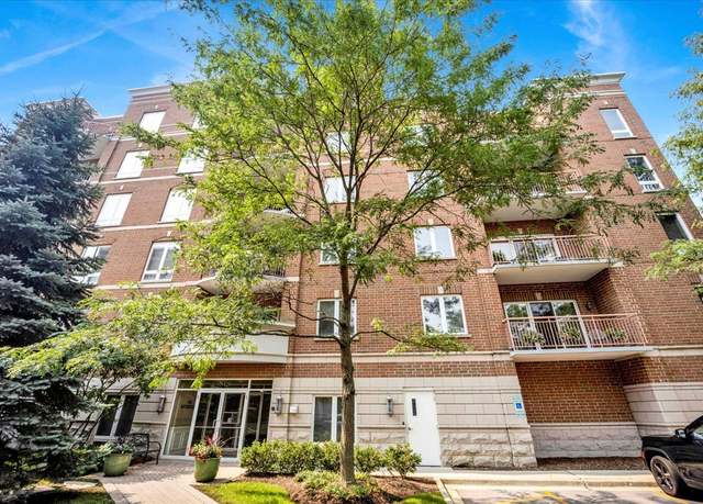 Property at 819 Graceland Ave #506, Des Plaines, IL 60016, 2 beds, 2 baths