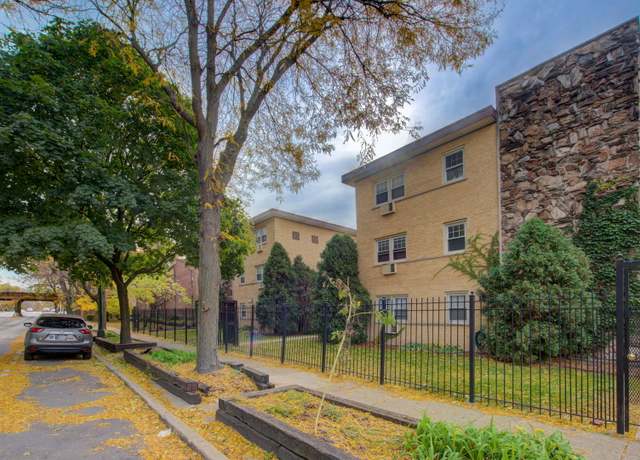 East Rogers Park Condos For Sale