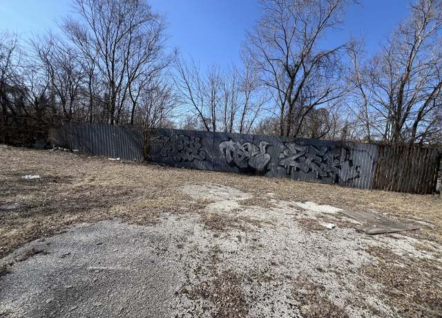 Property at 1257 E 75th St, Chicago, IL 60619