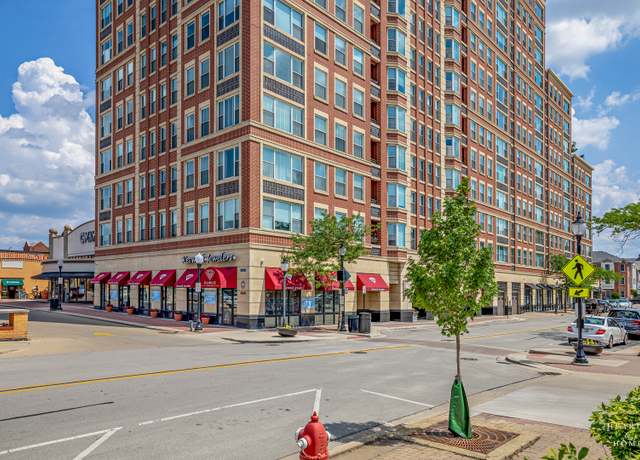 Property at 77 S Evergreen Ave #403, Arlington Heights, IL 60005, 2 beds, 2 baths
