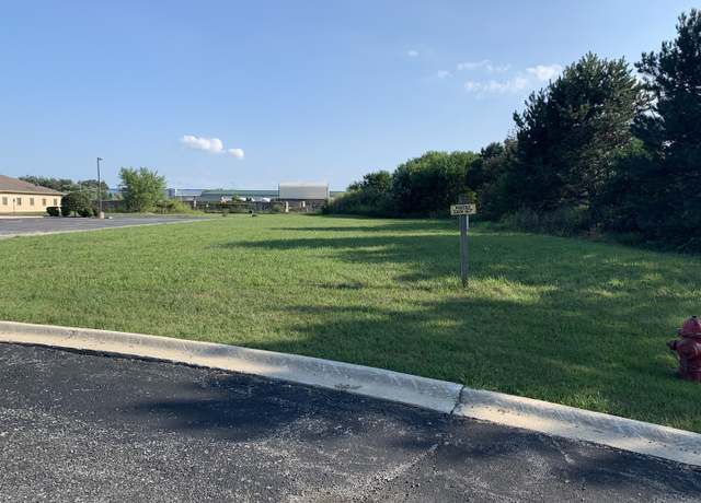 Property at 19550 S Harlem Ave, Frankfort, IL 60423
