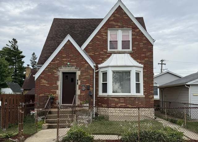 Property at 7713 W Forest Preserve Ave, Chicago, IL 60634, 6 beds, 3 baths