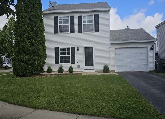 Property at 5538 Alexandria Dr, Lake In The Hills, IL 60156, 3 beds, 1.5 baths