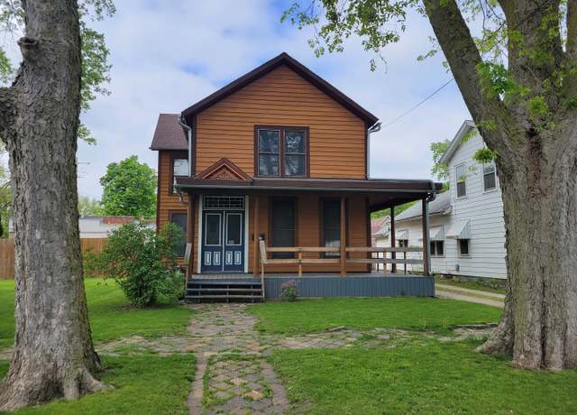 Property at 920 Illinois Ave, Ottawa, IL 61350, 3 beds, 2 baths
