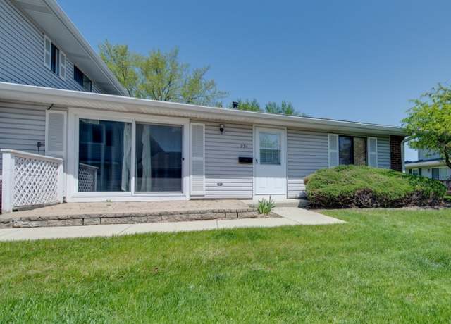 Property at 231 Barcliffe Ln #231, Schaumburg, IL 60194, 2 beds, 1 bath