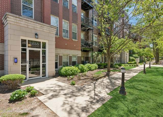 Property at 1255 N Orleans St #1103, Chicago, IL 60610, 1 bed, 1 bath