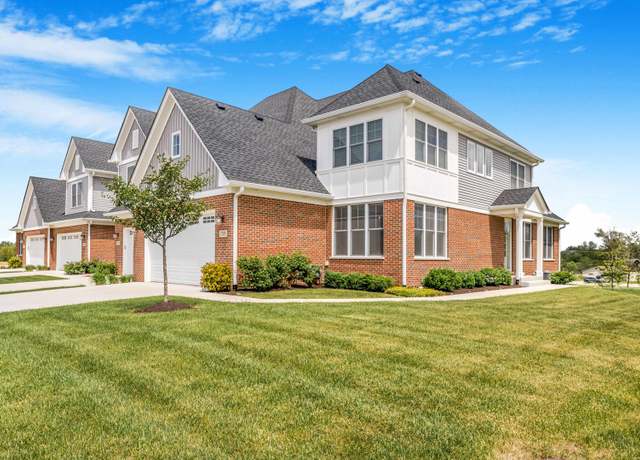 Property at 17035 Clover Dr, Orland Park, IL 60467, 4 beds, 2.5 baths