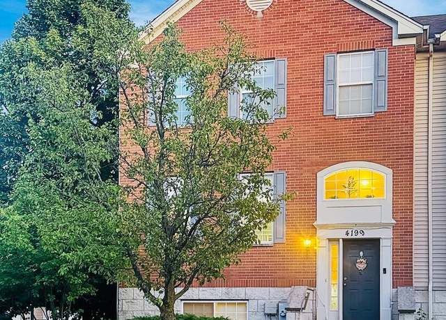 Property at 4199 Milford Ln #4199, Aurora, IL 60504, 3 beds, 2.5 baths