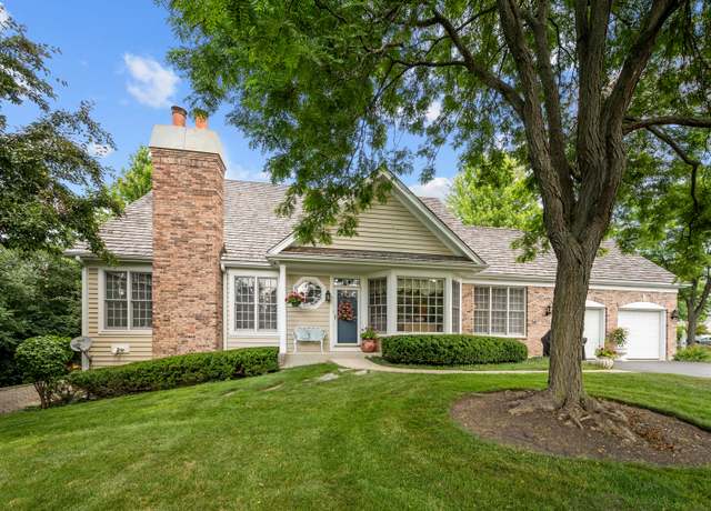 Property at 572 Stockbridge Ct, Lake Forest, IL 60045, 4 beds, 3 baths