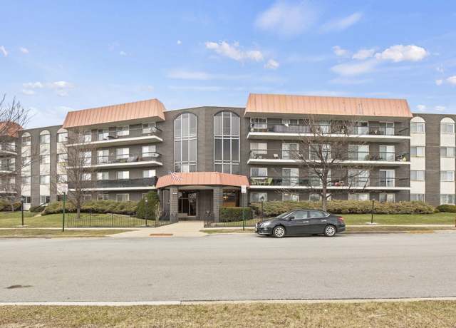 Property at 4840 Foster St #311, Skokie, IL 60077, 2 beds, 2 baths