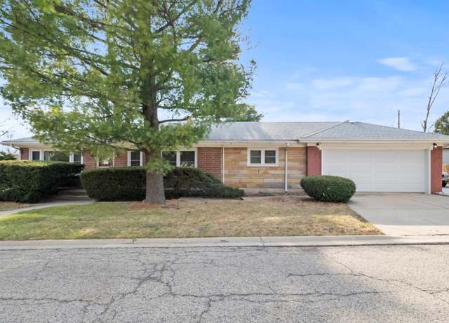 Property at 1426 Sunset Dr, Round Lake Beach, IL 60073, 3 beds, 1 bath