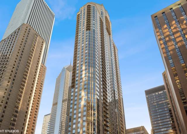 Property at 222 N Columbus Dr #3208, Chicago, IL 60601, 2 beds, 2 baths