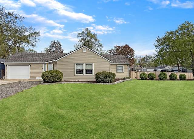 Property at 538 Anna Ave, Machesney Park, IL 61115, 3 beds, 1 bath