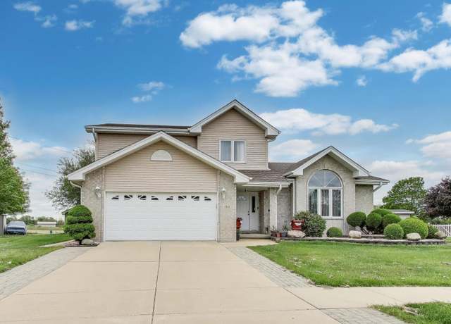 Property at 1347 Rainbow Cir, Manteno, IL 60950, 4 beds, 3.5 baths