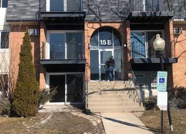 Property at 15B E Dundee Quarter Dr #101, Palatine, IL 60074, 1 bed, 1 bath