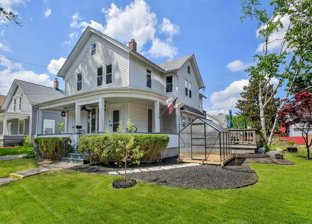 Property at 454 Weston Ave, Aurora, IL 60505, 4 beds, 2 baths