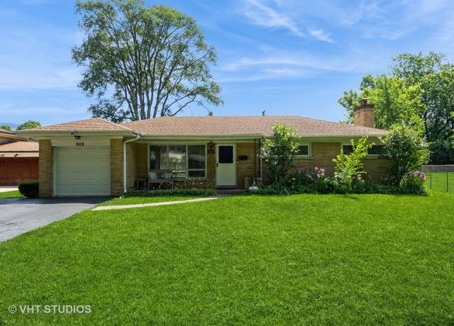 Property at 909 S Emerson St, Mount Prospect, IL 60056, 3 beds, 2 baths