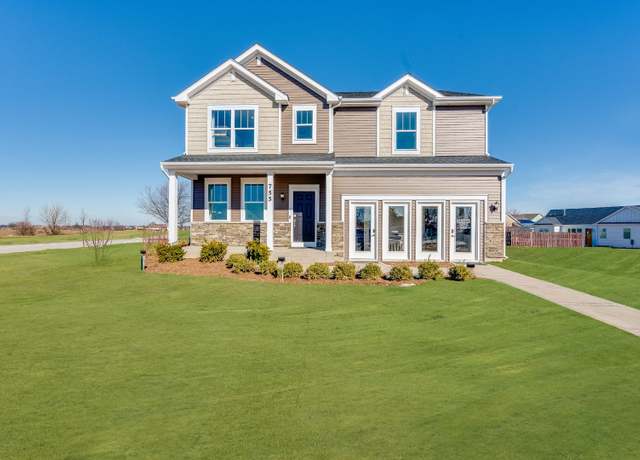 Property at 460 Cloverlane Dr, Sycamore, IL 60178, 4 beds, 2.5 baths