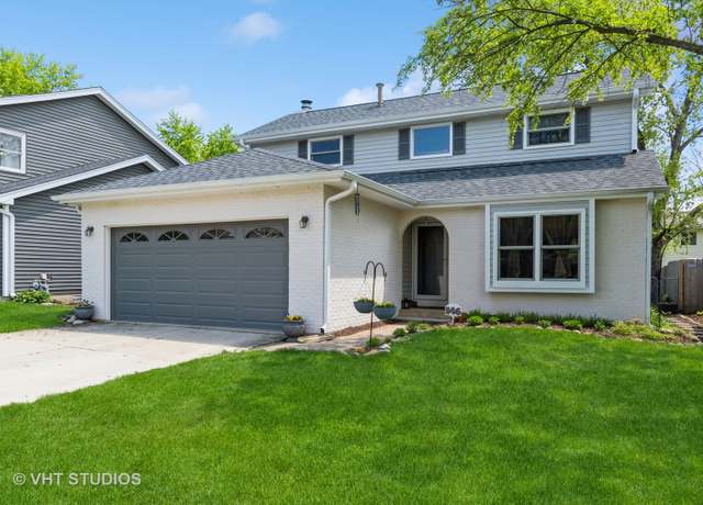Property at 1146 Greensfield Dr, Naperville, IL 60563, 3 beds, 2.5 baths