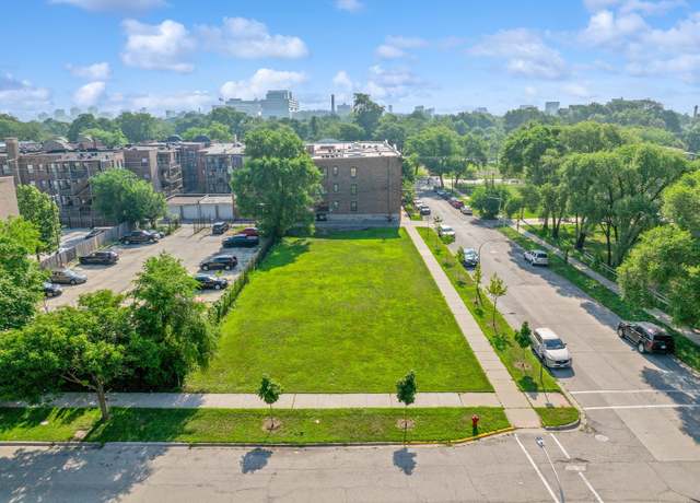 Property at 5755 S Calumet Ave, Chicago, IL 60637