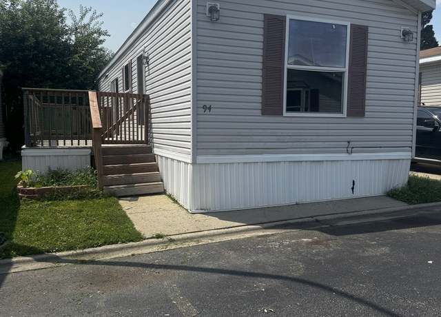 Property at 94 Hawthorne Dr, La Grange Highlands, IL 60525, 2 beds, 1 bath