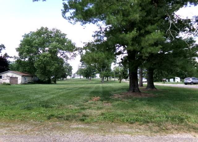 Property at 2586 Church St, Clinton, IL 61727