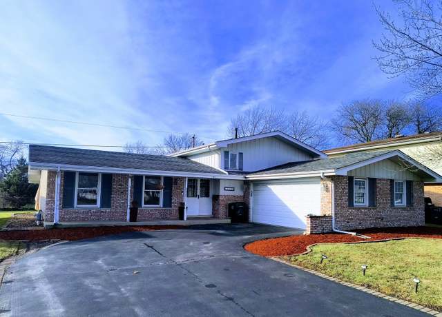 Property at 17104 Kenwood Ave, South Holland, IL 60473, 3 beds, 2 baths