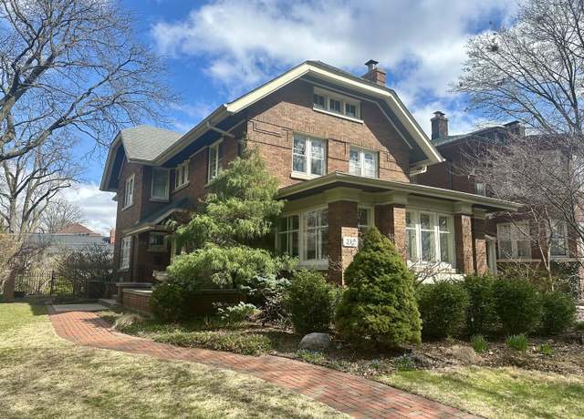 Property at 312 N East Ave, Oak Park, IL 60302, 4 beds, 3.5 baths