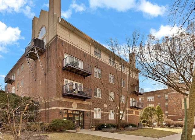 Property at 1319 Chicago Ave #404, Evanston, IL 60201, 2 beds, 2 baths
