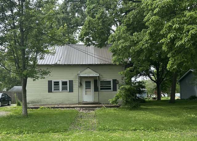 Property at 415 W Main St, Arcola, IL 61910, 2 beds, 1 bath