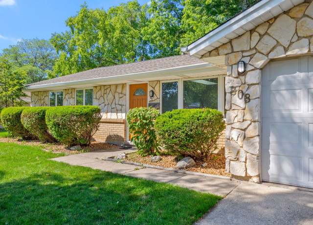 Property at 808 S Cedarcrest Dr, Schaumburg, IL 60193, 3 beds, 1.5 baths