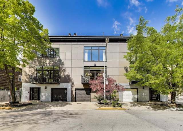Property at 3152 N Clifton Ave, Chicago, IL 60657, 3 beds, 2.5 baths