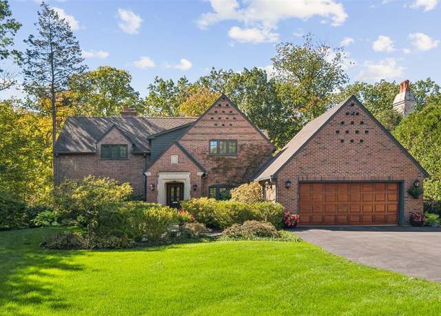 Property at 350 N Deere Park Dr W, Highland Park, IL 60035, 5 beds, 4.5 baths