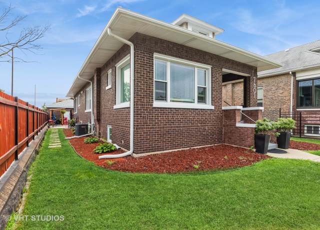 Property at Sign in for address, Chicago, IL 60649, 4 beds, 2 baths