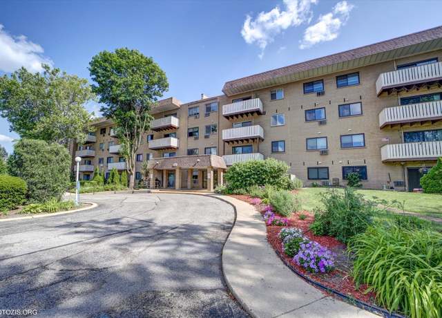 Property at 290 N Westgate Rd #300, Mount Prospect, IL 60056, 2 beds, 1.5 baths