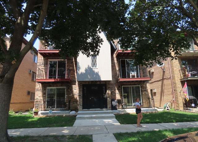 Property at 6650 W 64th Pl Unit 2W, Chicago, IL 60638, 2 beds, 1.5 baths