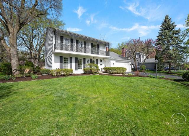Property at 1437 Royal Saint George Dr, Naperville, IL 60563, 4 beds, 3.5 baths