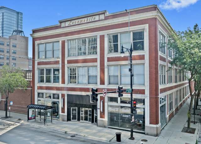 Property at 2000 S Michigan Ave #208, Chicago, IL 60616, 2 beds, 2 baths