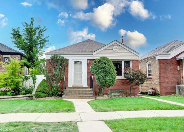 Property at 5525 S Nagle Ave, Chicago, IL 60638, 4 beds, 2 baths