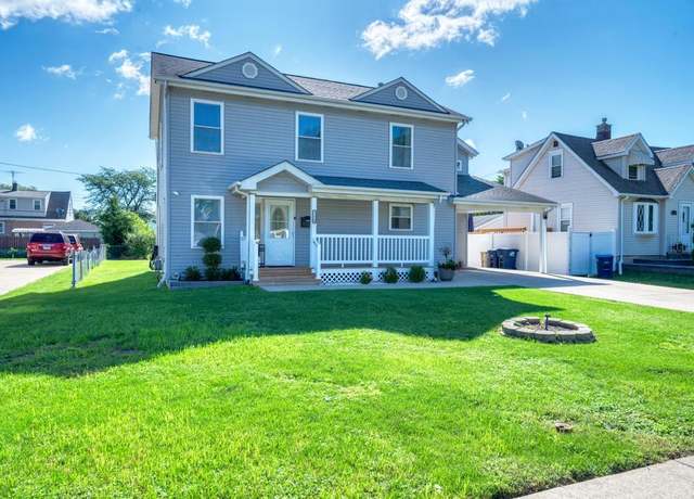 Property at 115 Edwards Ave, Northlake, IL 60164, 4 beds, 3.5 baths
