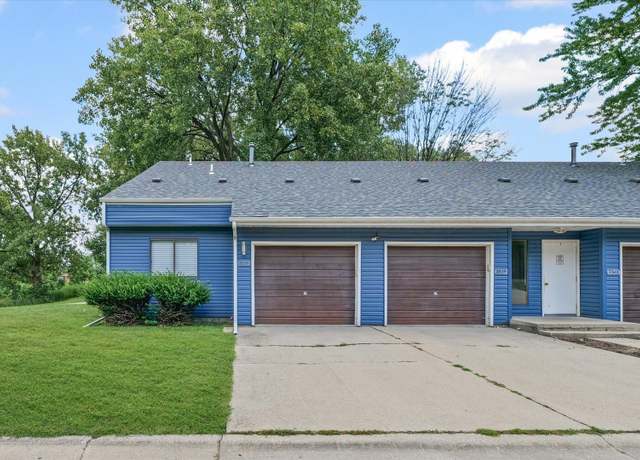 Property at 2537 Clayton Blvd #0, Champaign, IL 61822, 3 beds, 1.5 baths