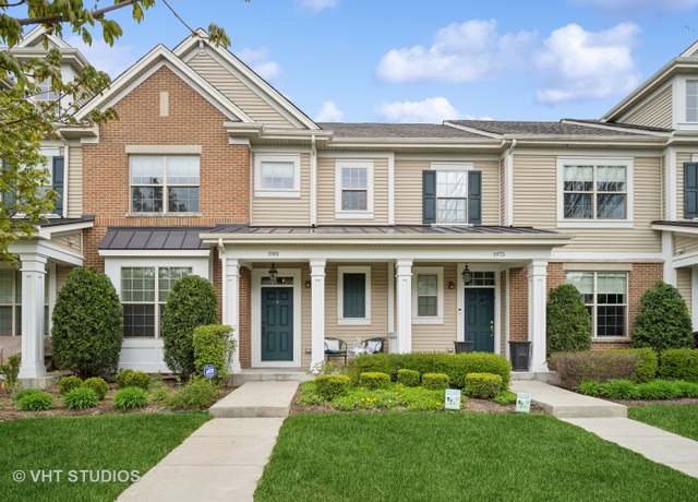 Property at 1981 Dauntless Dr, Glenview, IL 60026, 4 beds, 3.5 baths