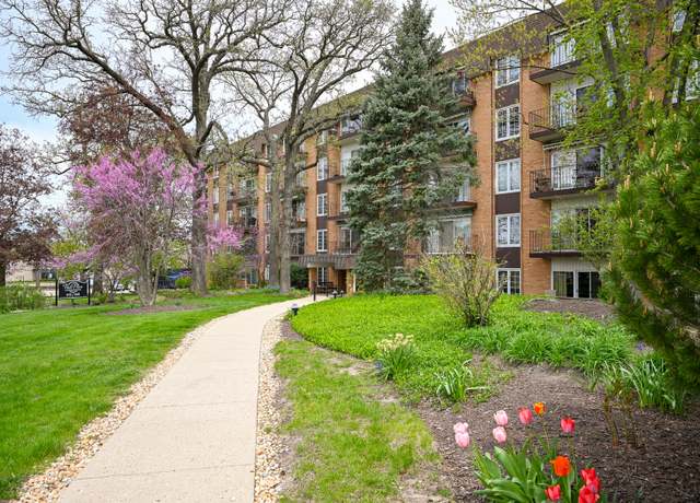 Property at 441 Park Blvd Unit 3I, Glen Ellyn, IL 60137, 2 beds, 2 baths