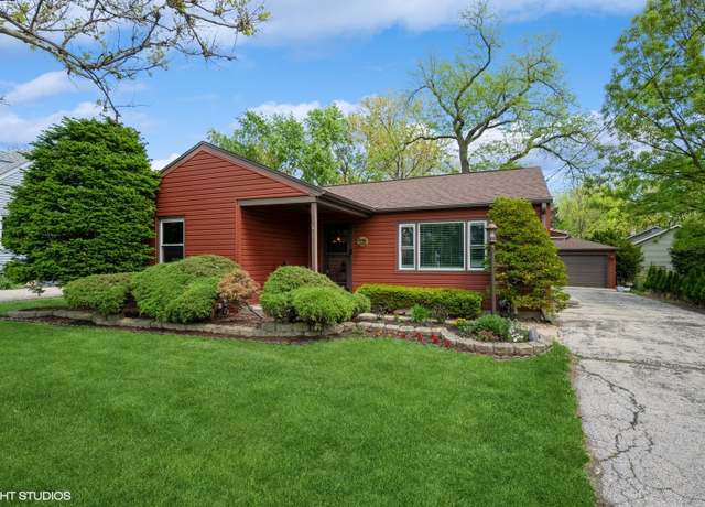 Property at 25 N Columbine Ave, Lombard, IL 60148, 3 beds, 1 bath
